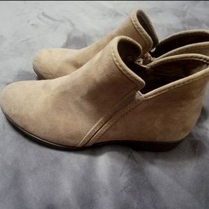 Womens suede ankle boot